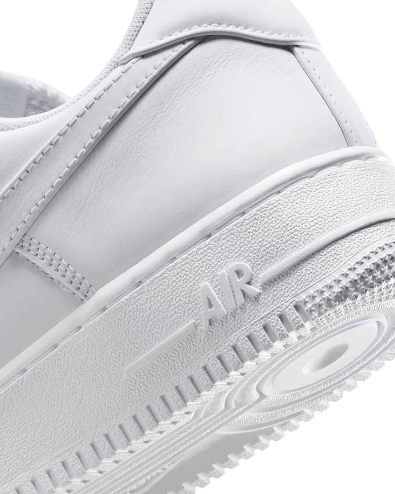 NIKE公式】エア フォース 1 LOW 'Triple White' (IM3078-100 / AIR